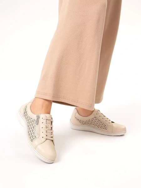 Женские кеды CAPRICE