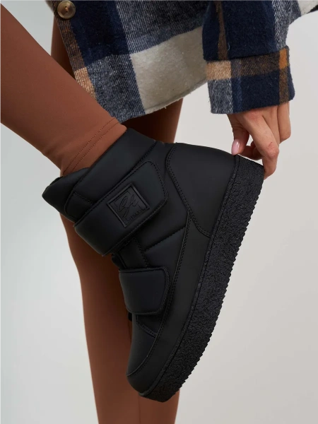 Женские дутики SOFIA-ALEXANDRA