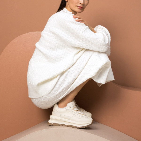 Женские кроссовки Donna Daniella 