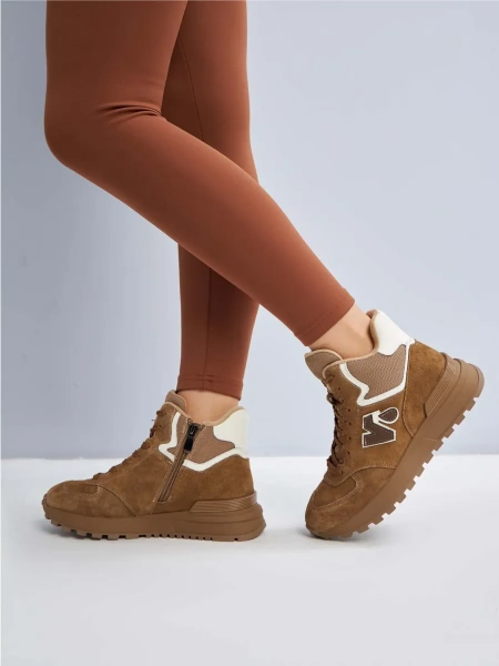 Женские кроссовки eObuv