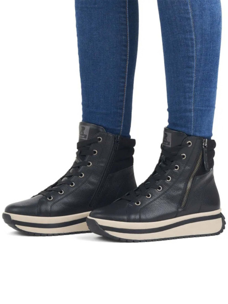 Женские ботинки basic RIEKER