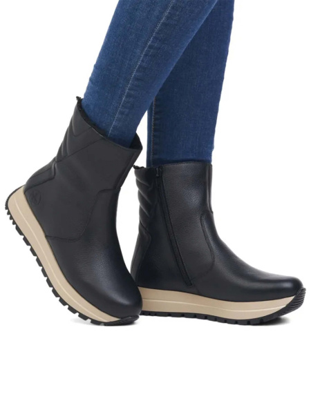 Женские ботинки basic RIEKER