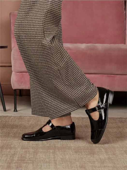 Женские туфли SOFIA-ALEXANDRA черные, артикул 38E-HF1346-25W