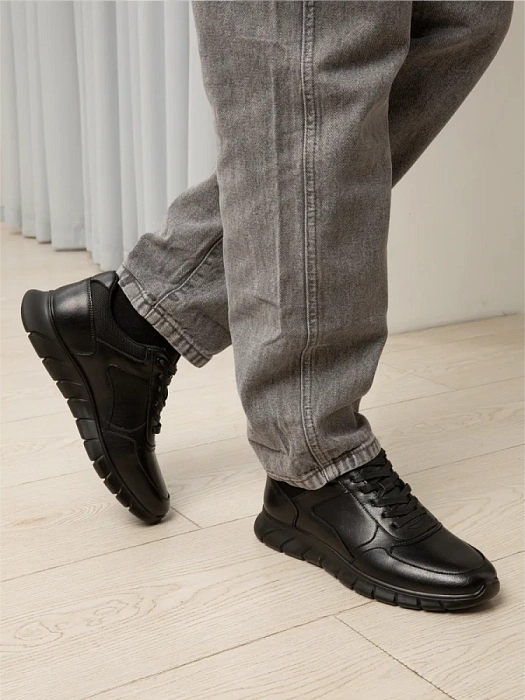 Мужские кроссовки BRUNO RENZONI  черные, артикул DSHD-DM003B