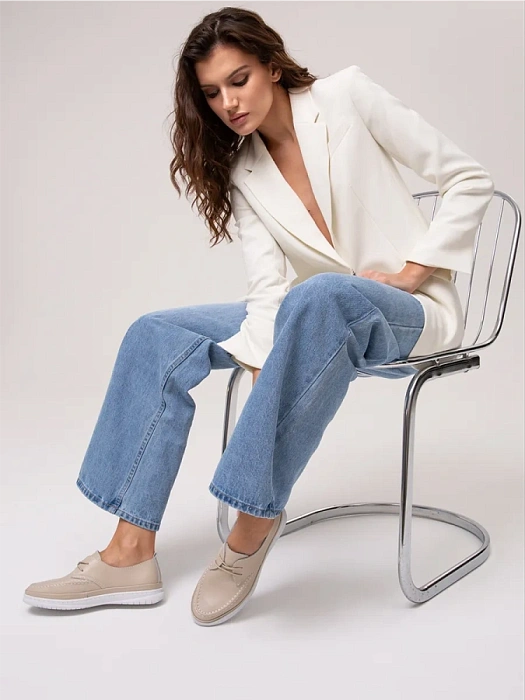 Женские туфли Donna Daniella  бежевые, артикул 53E-80719-2