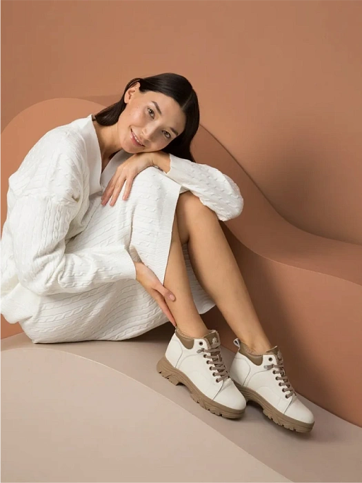 Женские ботинки basic FEDERICA RODARI белые, артикул 42E-H512-1C