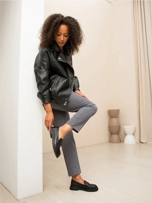 Женские лоферы eObuv черные, артикул 51-TZU3-36-301