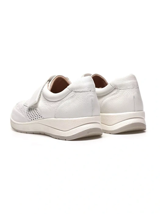 Женские туфли CAPRICE белые, артикул 9-24550-42-102