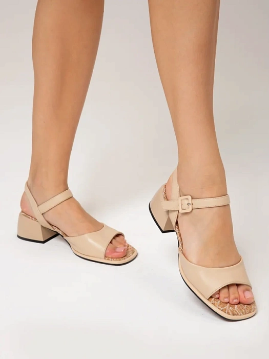 Женские босоножки  SOFIA-ALEXANDRA бежевые, артикул SA20463-WL