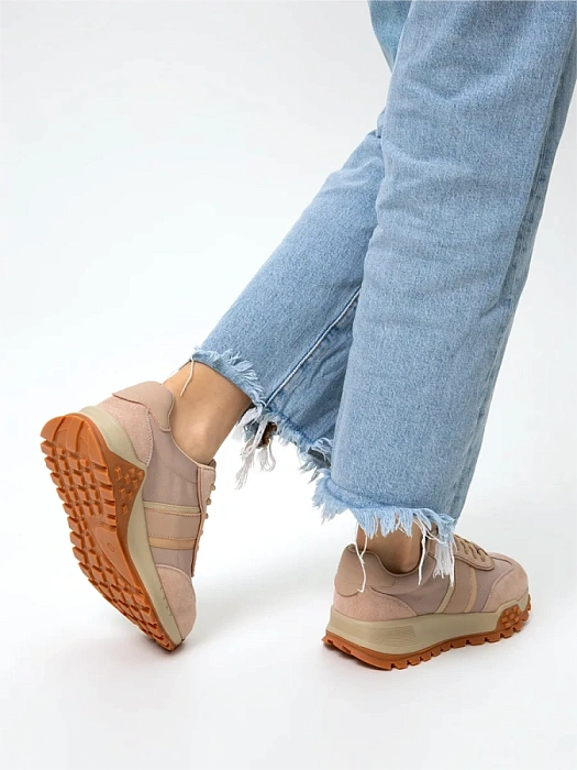 Женские кроссовки SOFIA-ALEXANDRA бежевые, артикул SA16532-WT-1