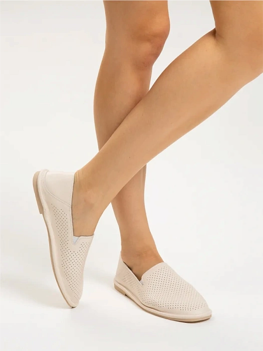 Женские слипоны SOFIA-ALEXANDRA бежевые, артикул 51-TPO1-18-111