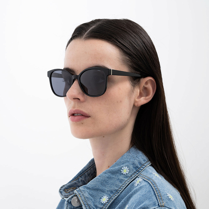 Очки INVU, артикул IB22504A