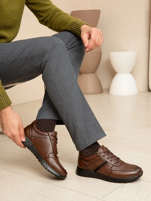 Мужские кроссовки BRUNO RENZONI  коричневые, артикул DSHD-DM001B