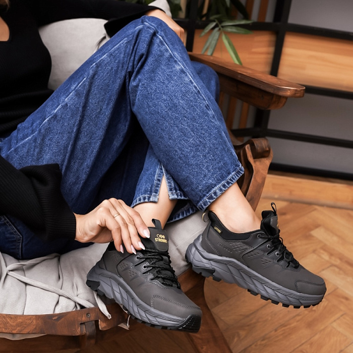 Женские кроссовки STROBBS серые, артикул F7379-10