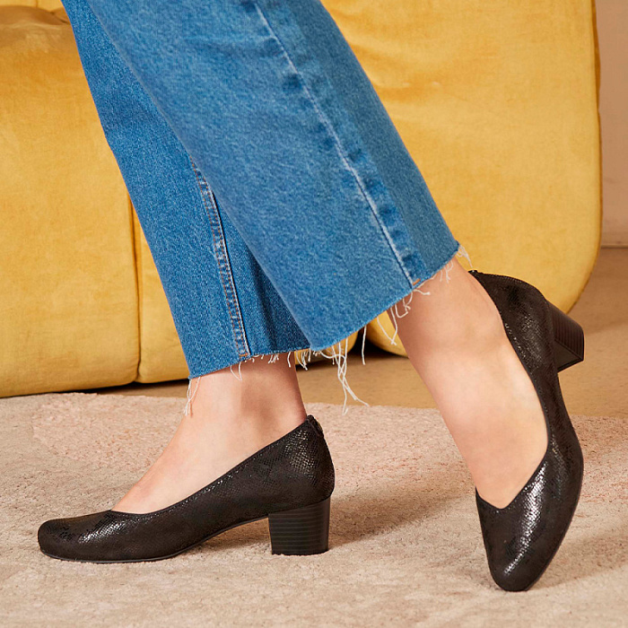 Женские туфли лодочки basic CAPRICE черные, артикул 9-22308-43-01A