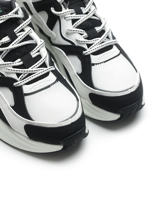 Мужские кроссовки FILA белые, артикул 118469-WB