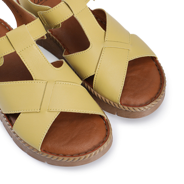 Женские босоножки  Donna Daniella  желтые, артикул 51-BKE17-10-116