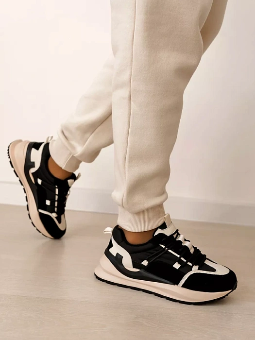 Женские кроссовки Donna Daniella  черные, артикул D232-VEN-01-H-R