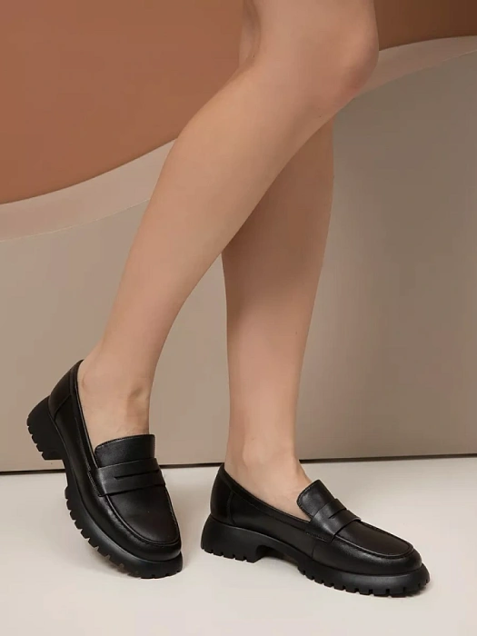 Женские лоферы Donna Daniella  черные, артикул D232-HS-02-A-R