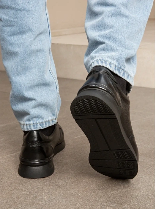 Мужские кроссовки BRUNO RENZONI  черные, артикул A004-1