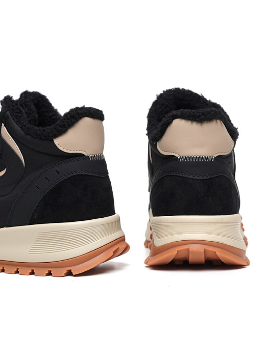 Женские кроссовки Donna Daniella  черные, артикул 42-DBE14-13-101