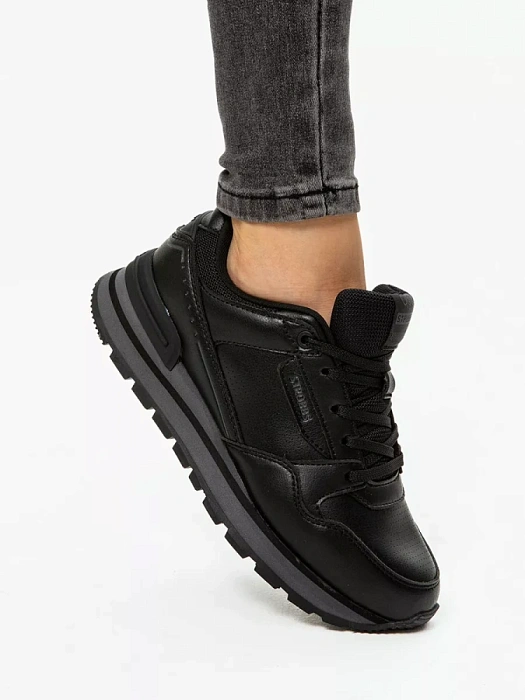 Женские кроссовки STROBBS черные, артикул F7514-3