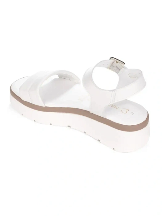 Женские босоножки  MARCO TOZZI белые, артикул 2-2-28780-20-100