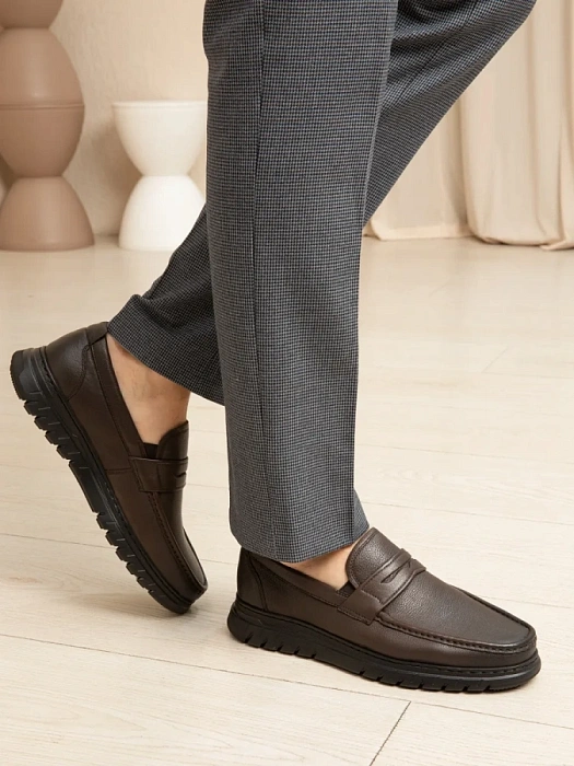 Мужские мокасины BRUNO RENZONI  коричневые, артикул 2493A-1-B12