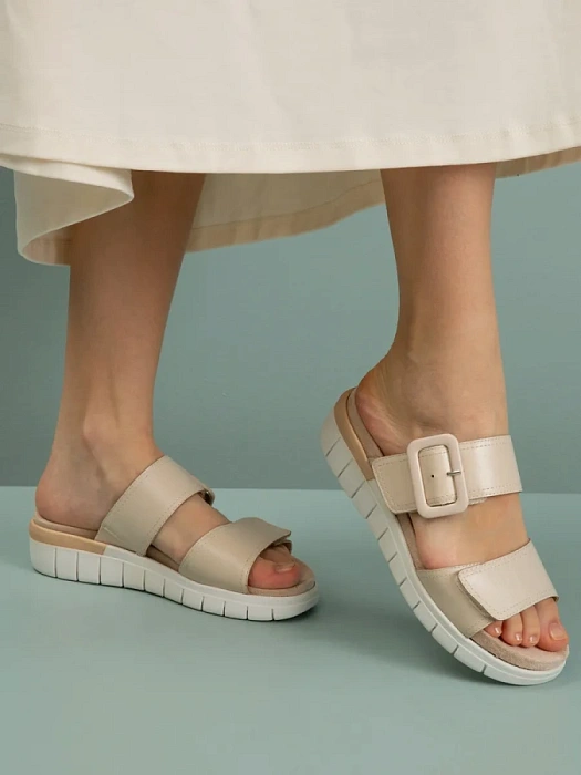 Женские сабо CAPRICE бежевые, артикул 9-27203-44-140