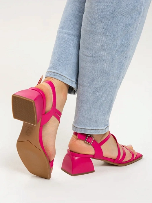 Женские босоножки  FEDERICA RODARI розовые, артикул 17E-H269-CT169-12Y
