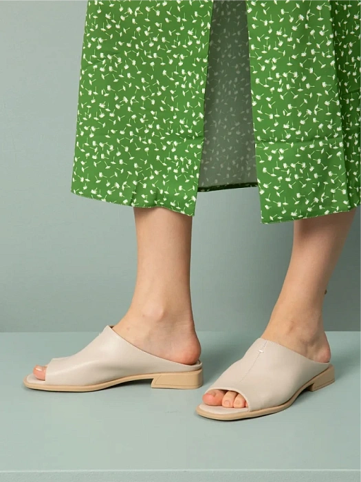 Женские сабо FEDERICA RODARI бежевые, артикул 43E-E2907-N65059-1