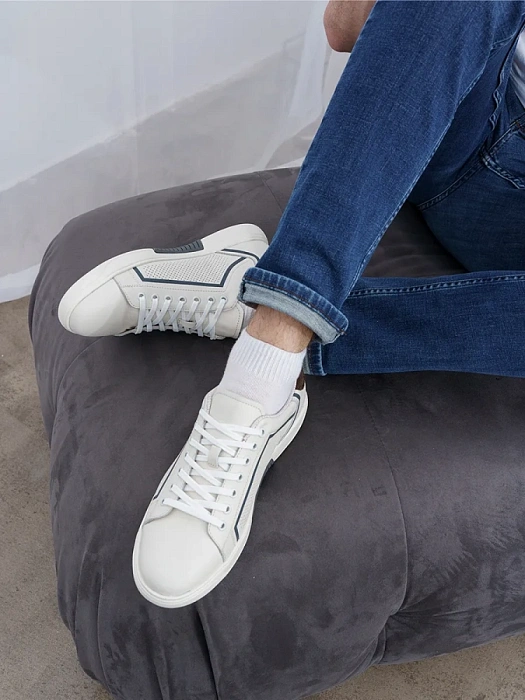 Мужские кеды BRUNO RENZONI  белые, артикул MC084B-1A