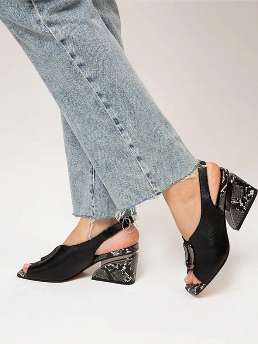 Женские босоножки  SOFIA-ALEXANDRA черные, артикул SA20559-WL