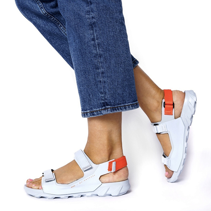 Женские сандалии ECCO голубые, артикул 824753/60566