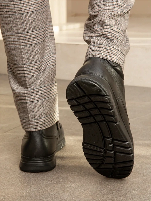 Мужские ботинки BRUNO RENZONI  черные, артикул 9833X-1Z-961