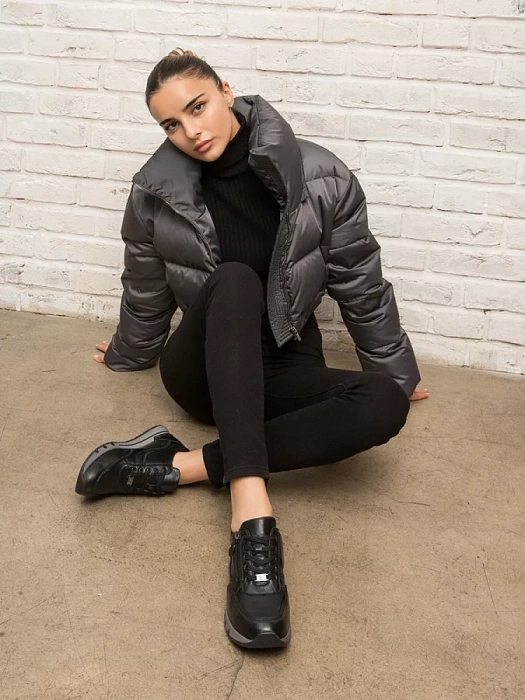 Женские кроссовки CAPRICE черные, артикул 9-23702-41-040