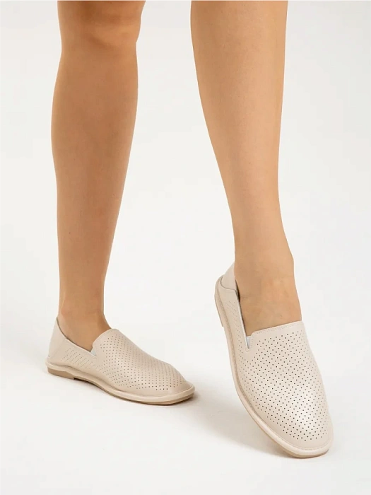Женские слипоны SOFIA-ALEXANDRA бежевые, артикул 51-TPO1-18-111