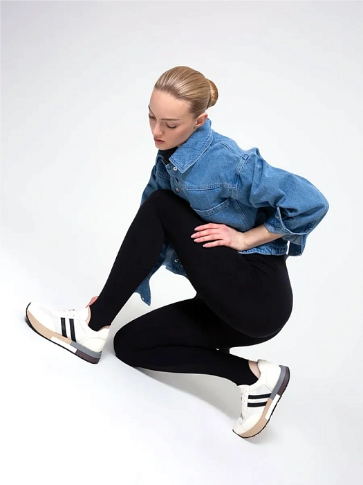 Женские кроссовки FEDERICA RODARI белые, артикул 42E-J401-1A