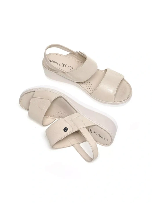 Женские босоножки  CAPRICE бежевые, артикул 9-28251-42-118
