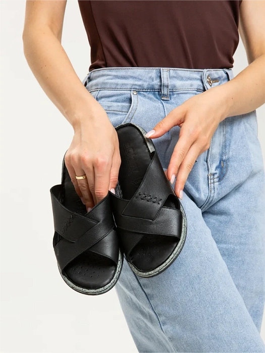 Женские сабо eObuv черные, артикул D25YT-1385-01