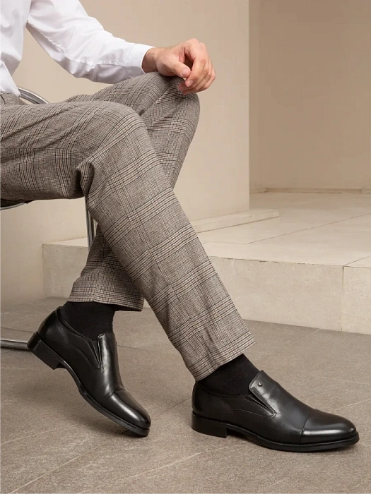 Мужские туфли BRUNO RENZONI  черные, артикул 24211-14-C515