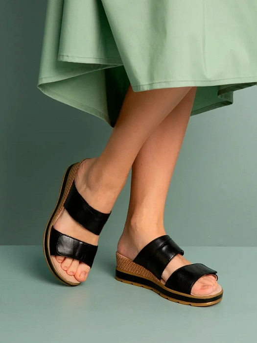 Женские сабо CAPRICE черные, артикул 9-27250-42-040