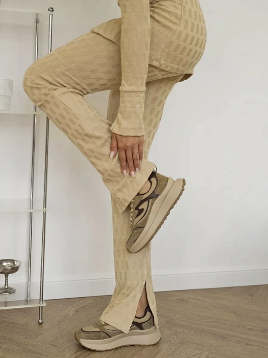 Женские кроссовки Donna Daniella  коричневые, артикул JM110-011