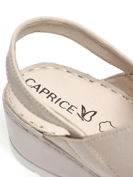 Женские босоножки  CAPRICE бежевые, артикул 9-28251-42-118