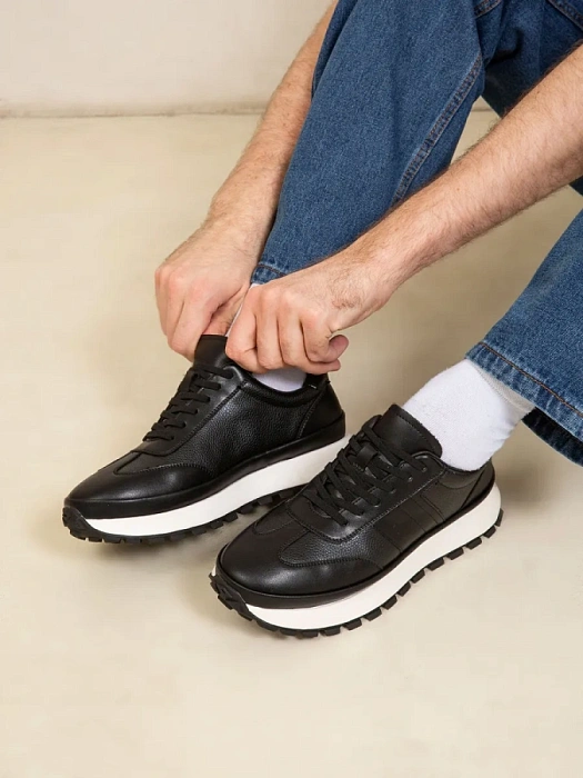 Мужские кроссовки BRUNO RENZONI  черные, артикул ZCA8982T-1