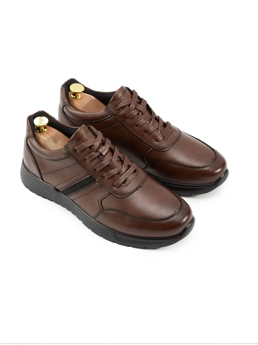 Мужские кроссовки BRUNO RENZONI  коричневые, артикул DSHD-DM001B