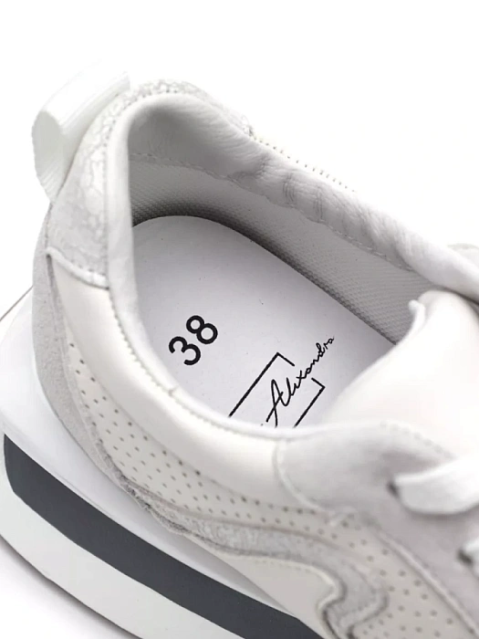 Женские кроссовки SOFIA-ALEXANDRA белые, артикул SA16796-WT