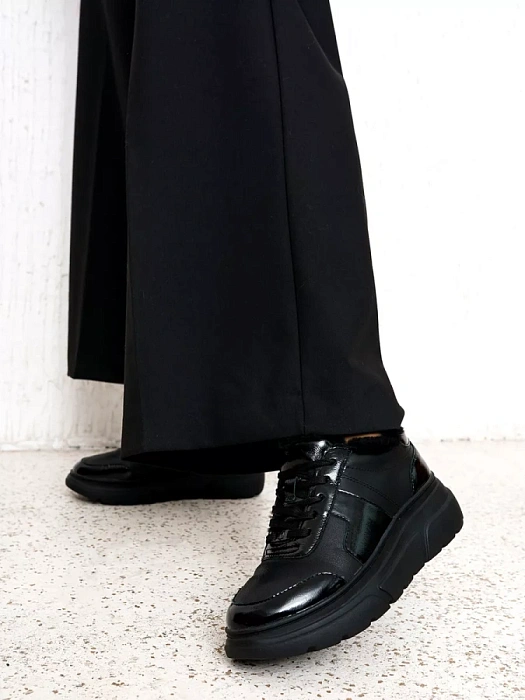 Женские кеды CAPRICE черные, артикул 9-23704-41-019