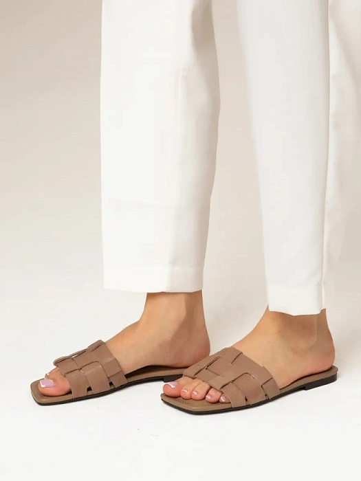 Женские шлепанцы FEDERICA RODARI коричневые, артикул 38E-HF610-A176L3