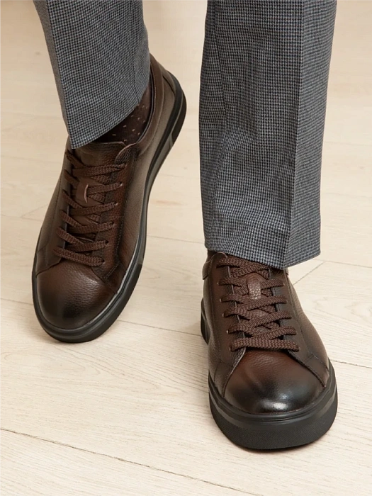 Мужские кеды BRUNO RENZONI  коричневые, артикул 523020-116